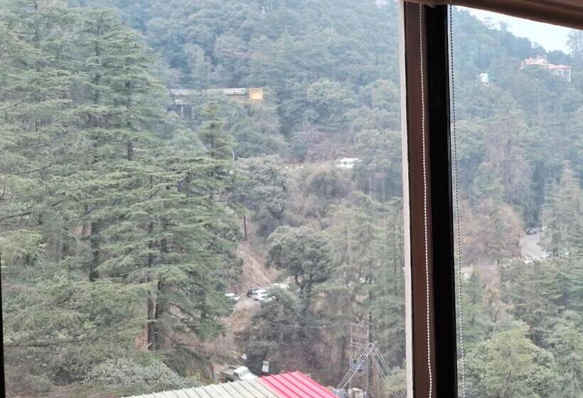 스탠다드 룸 킹사이즈 침대, 7 Oak Sanjauli Bed&breakfast