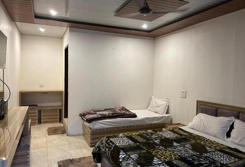 디럭스 패밀리 룸, Kedar Valley Resorts Kedarnath