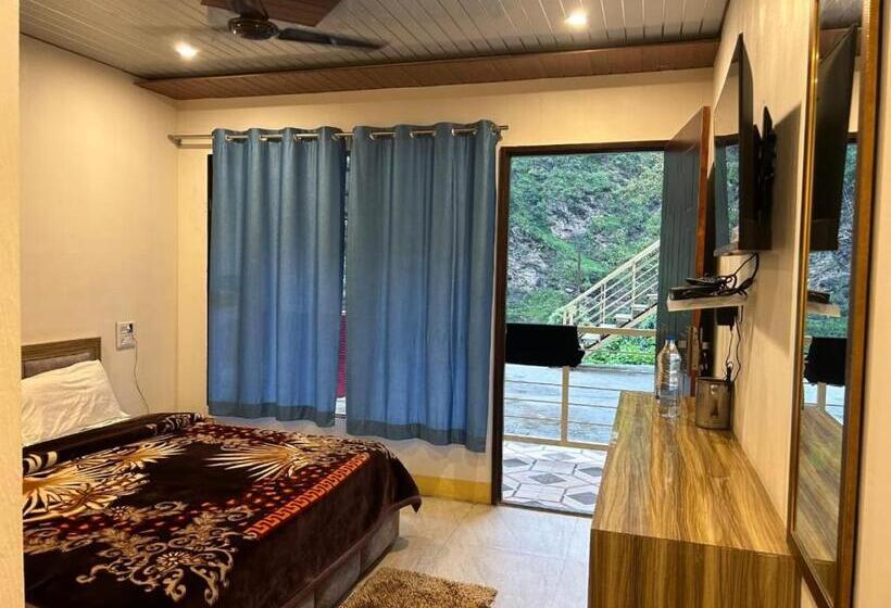 디럭스 패밀리 룸, Kedar Valley Resorts Kedarnath