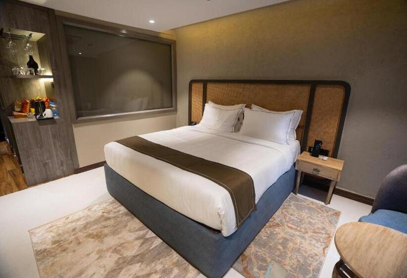 Deluxe Room, Origin Boutique