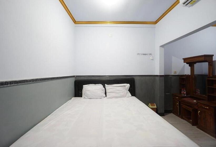 Номер Deluxe, Oyo 93628 Scorpion Guest House & Beach