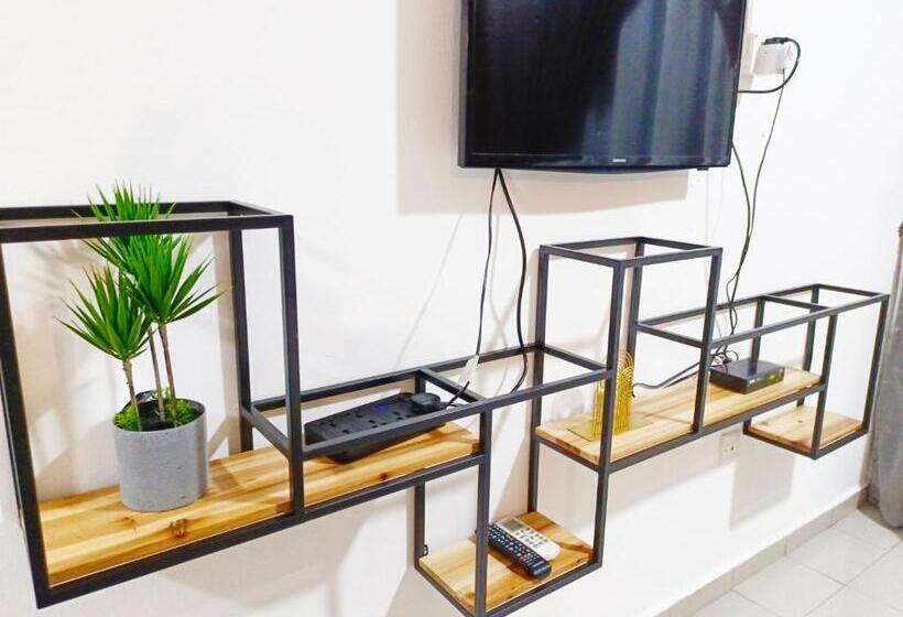 اتاق استاندارد با چشمانداز شهر, Salaam Suites