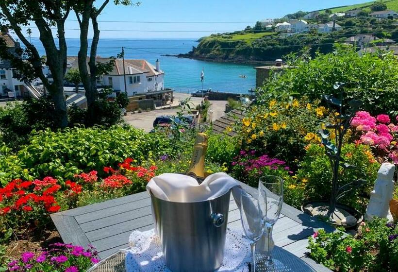 חדר דלוקס נוף לים, Portmellon Cove Guest House