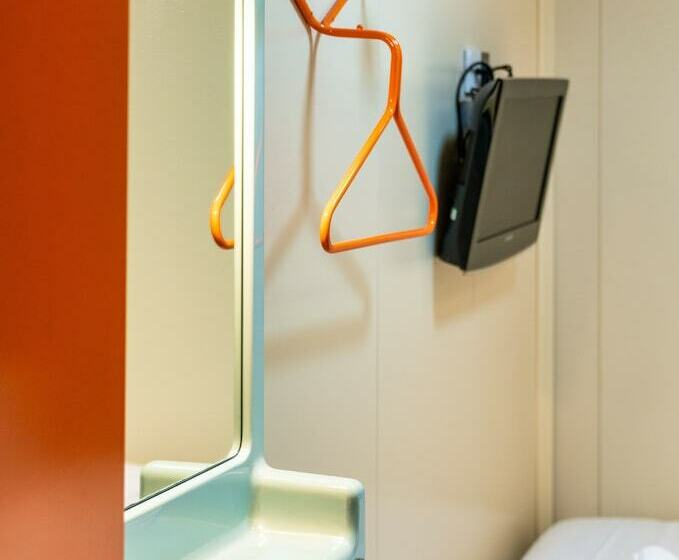 اتاق عادی, Easyhotel Edinburgh