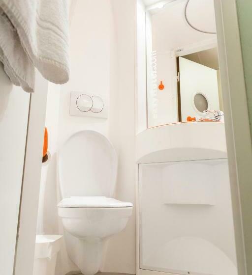 اتاق استاندارد, Easyhotel Edinburgh