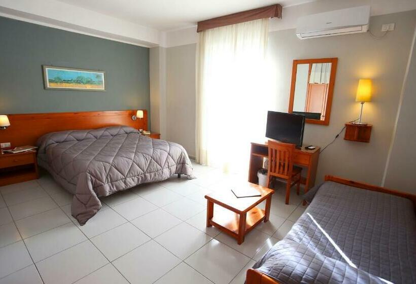 Трежместный Номер Economy, Albergo Del Pino