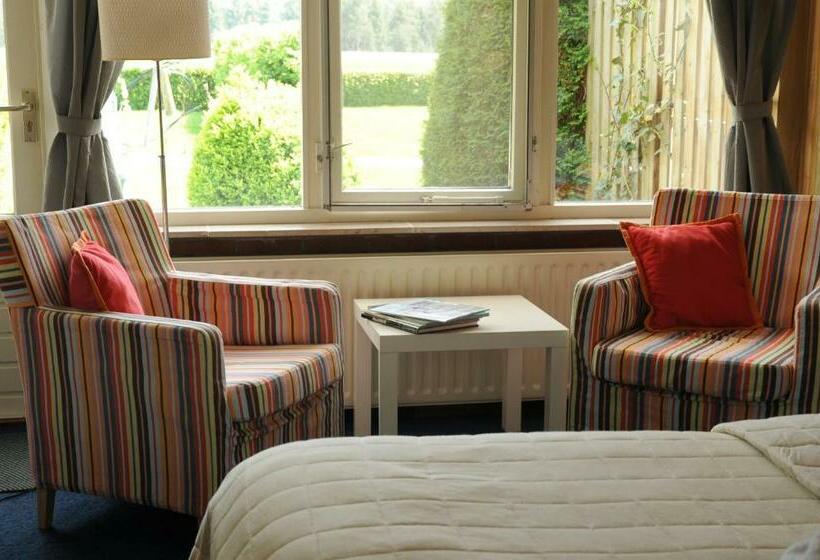 스탠다드 스튜디오 (테라스구비), B&b Roodbeekerhof