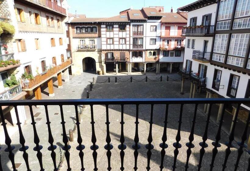 اتاق استاندارد با چشمانداز, Palacete