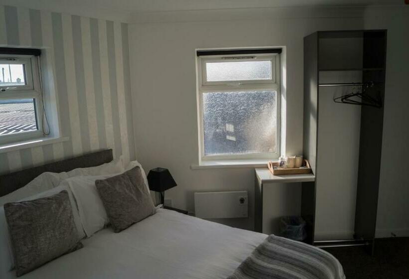 Номер Deluxe, Kirks Korner Motel