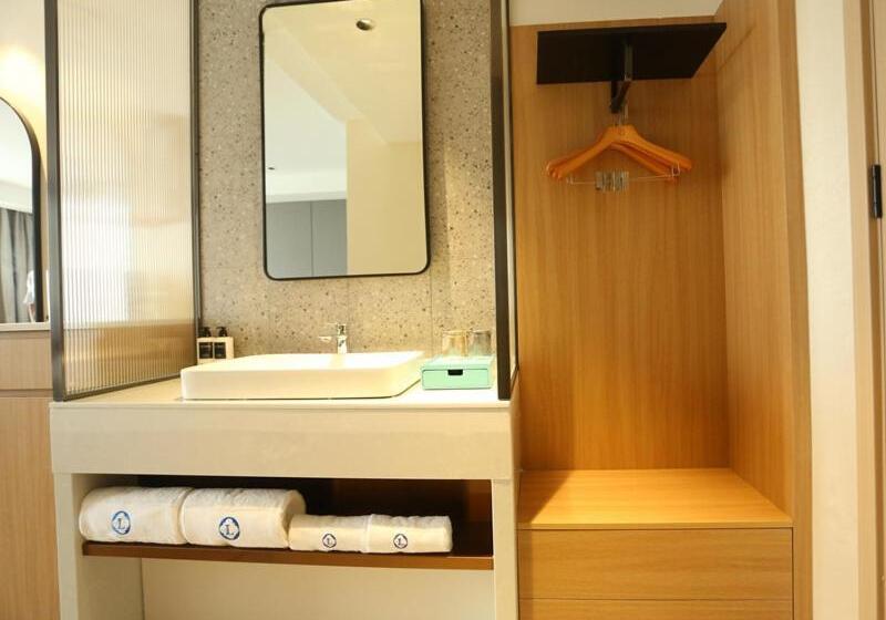 Номер Стандарт, Lanou Hotel Impressions Of Taipei Xiantao City