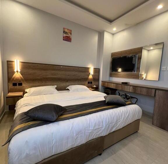 이코노미 룸, Park Plus Served Apartments