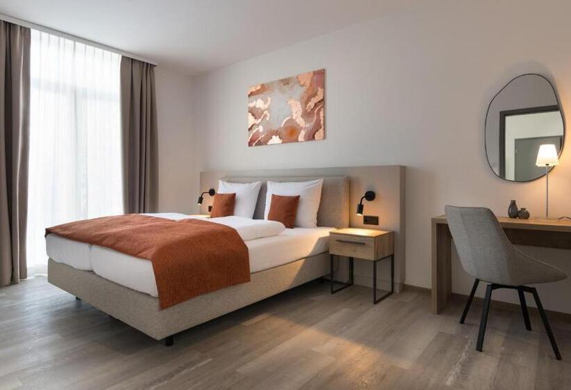 家庭间, Atrium Apart Hotel Brühl