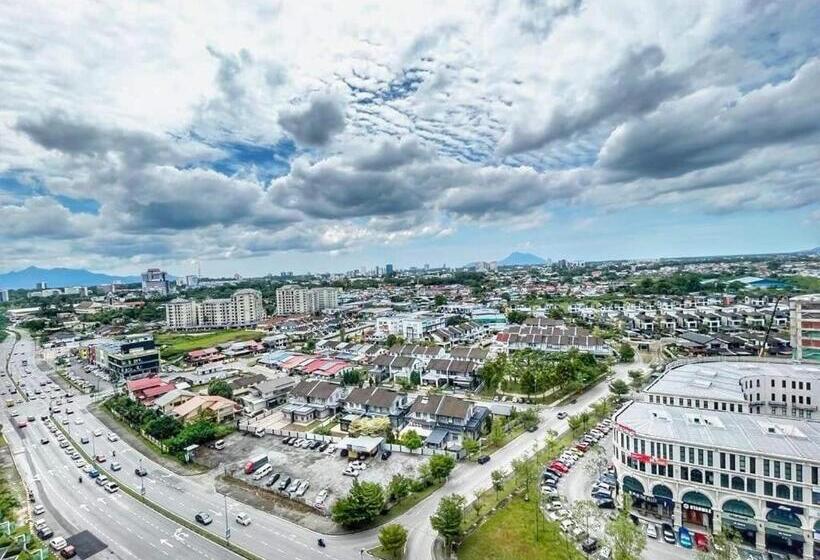 Апартаменты 3 Спальни, Cozy Homestay Vivacity Megamall