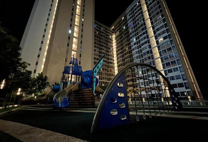 استودیو استاندارد با چشم‌انداز استخر, C&y Horizon Suites Homestay Klia Sepang