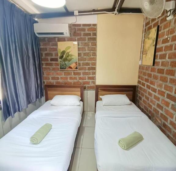 디럭스 룸, Collection O 90861 Bentong Nature Orchard Homestay