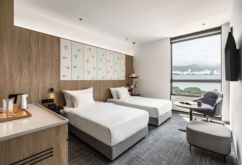 Номер Стандарт Вид на Море, Crowne Plaza Penang Straits City By Ihg