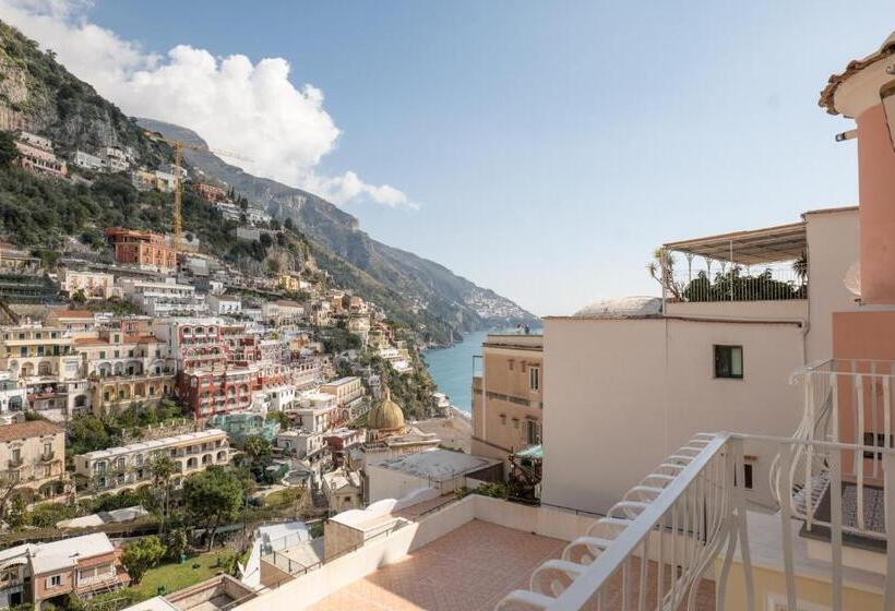 Номер Deluxe, Milky Suites Positano