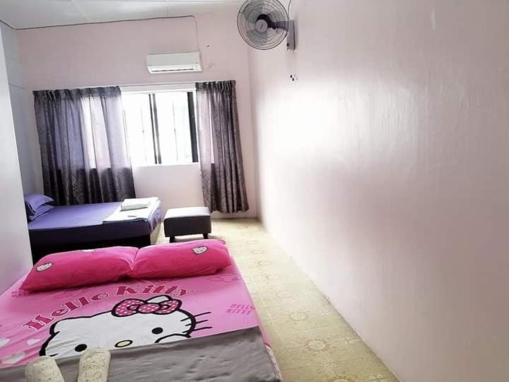 Семейный Номер, Happy Bentong Guest House