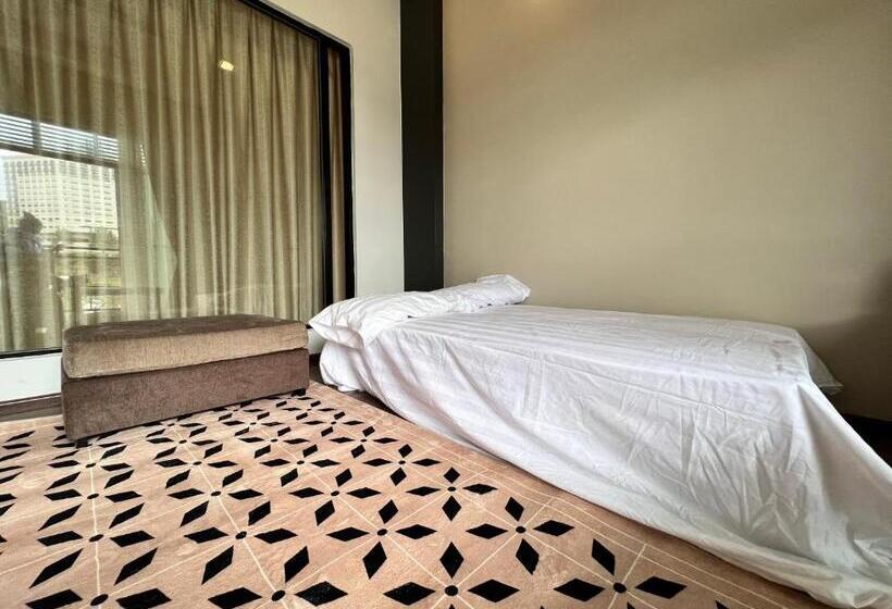 استودیو استاندارد با چشم‌انداز, Studio Apartment  Fantastic Mountain View
