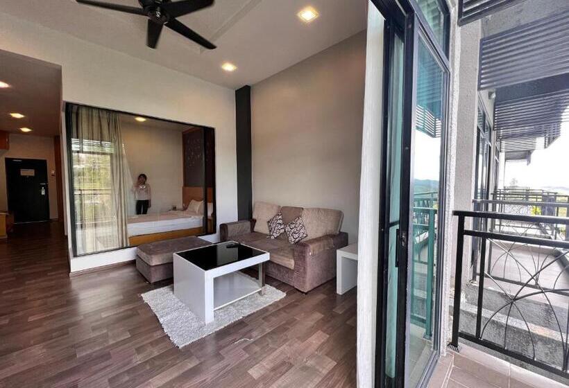 استودیو استاندارد با چشم‌انداز, Studio Apartment  Fantastic Mountain View