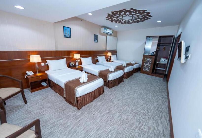 Economy Quadruple Room, Rizq Palace Hotel فندق قصر رزق