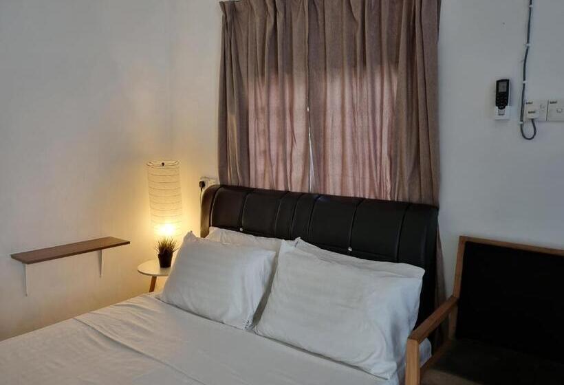 Номер Стандарт, Seven Stones Langkawi