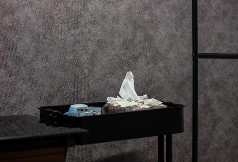 اتاق اکونومی یک تخته, Usm Designer Dwell