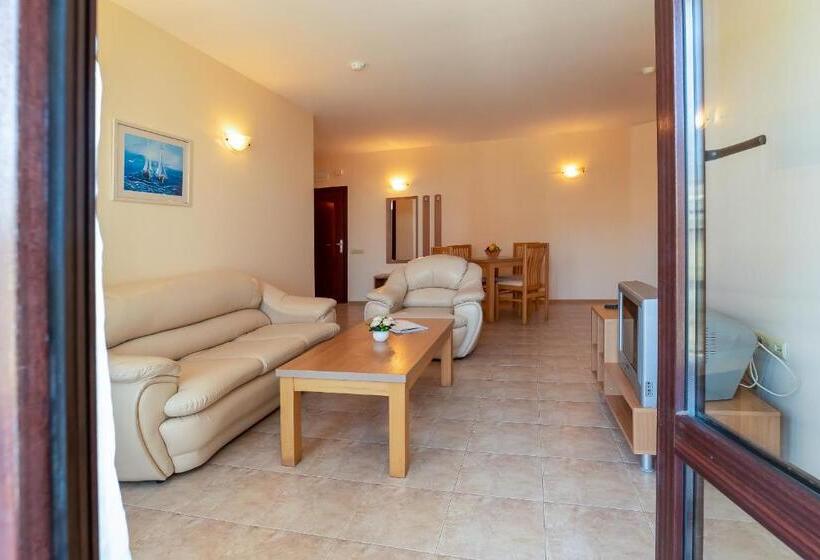 Апартаменты 2 Спальни, Apartment Tourist Complex Rose Village