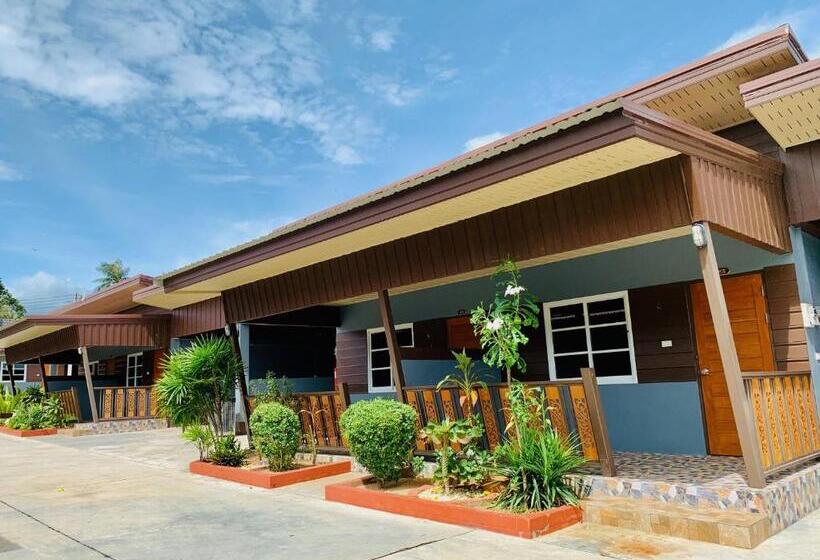 اتاق اکونومی, Benwadee Resort Pattaya