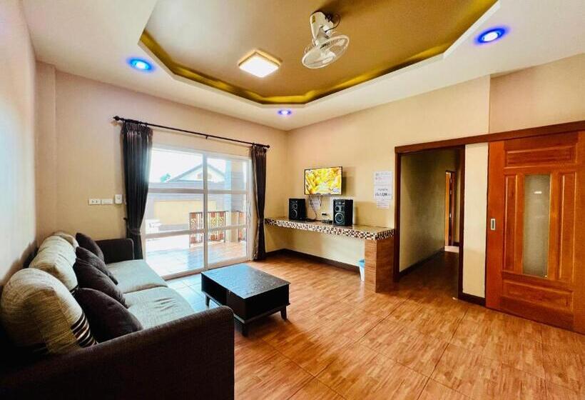ویلای یک اتاق خوابه با استخر شنا, Benwadee Resort Pattaya