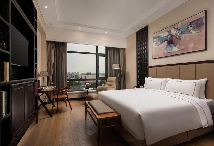 اتاق استاندارد با تخت بزرگ, Doubletree By Hilton Shanghai Hongqiao