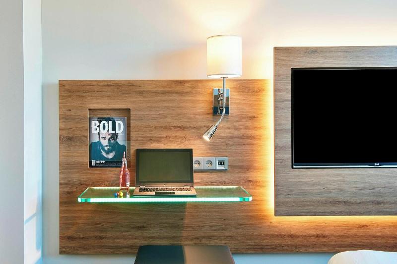 اتاق استاندارد, Moxy Frankfurt Airport