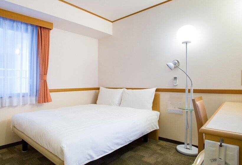 Номер Economy, Toyoko Inn Okinawa Naha Kokusai-dori Miebashi-eki