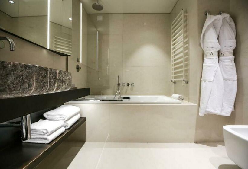 اتاق لوکس با بالکن, Viu Milan, A Member Of Design Hotels