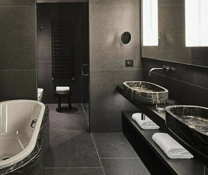 سوئیت با بالکن, Viu Milan, A Member Of Design Hotels