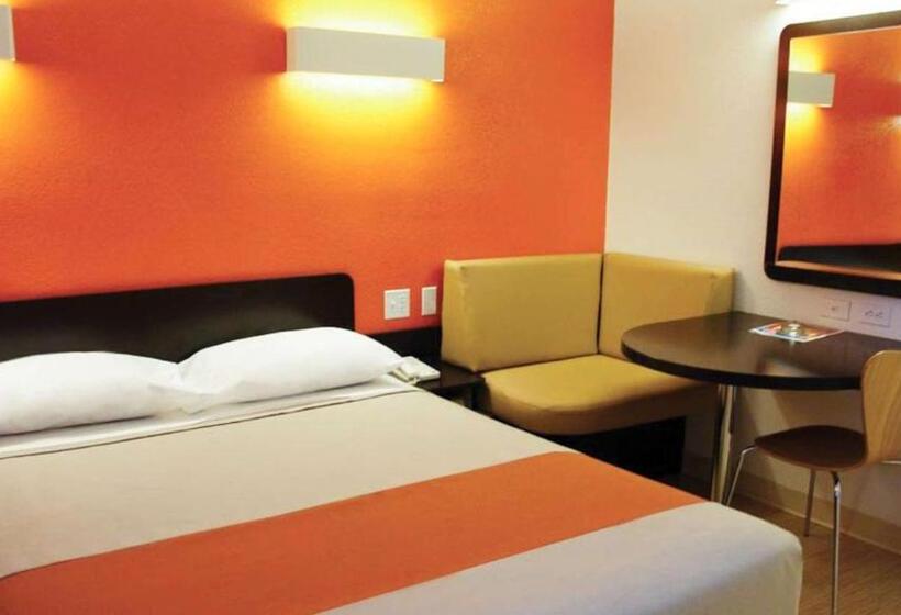 Номер Deluxe Кровать Кинг, Motel 6oklahoma City, Ok  Airport East