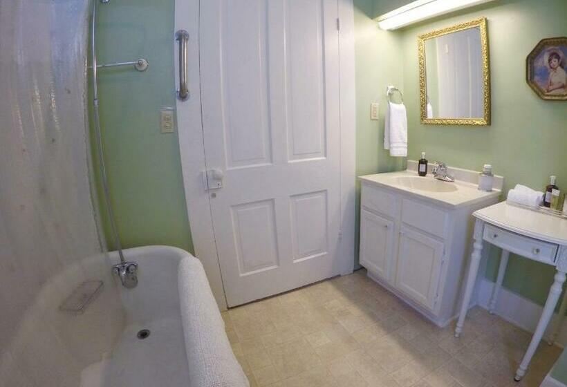 Люкс Deluxe Кровать Кинг, Hardeman House Bed And Breakfast