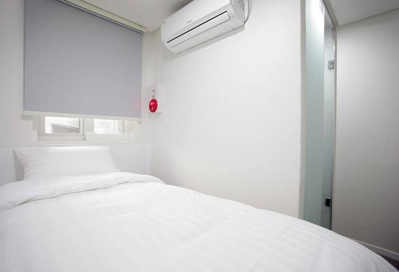 Номер Стандарт Индивидуальный, K Pop Hotel Seoul Tower