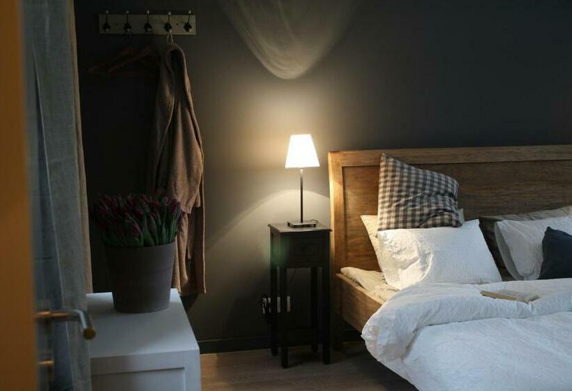 سوئیت 2 خوابه, B&b Les Dépendances
