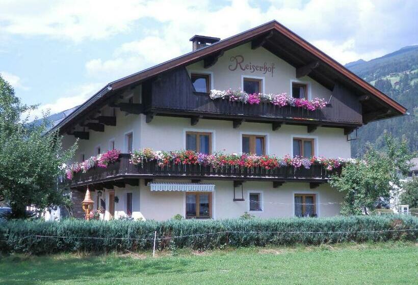 Трехместный Номер Стандарт с Балконом, Reiserhof