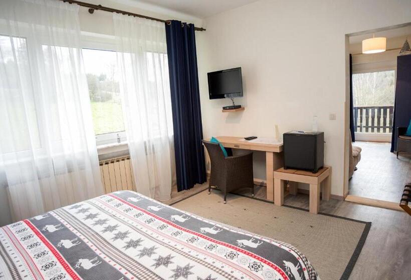 Люкс с Балконом, B&b Het Groote Genoegen