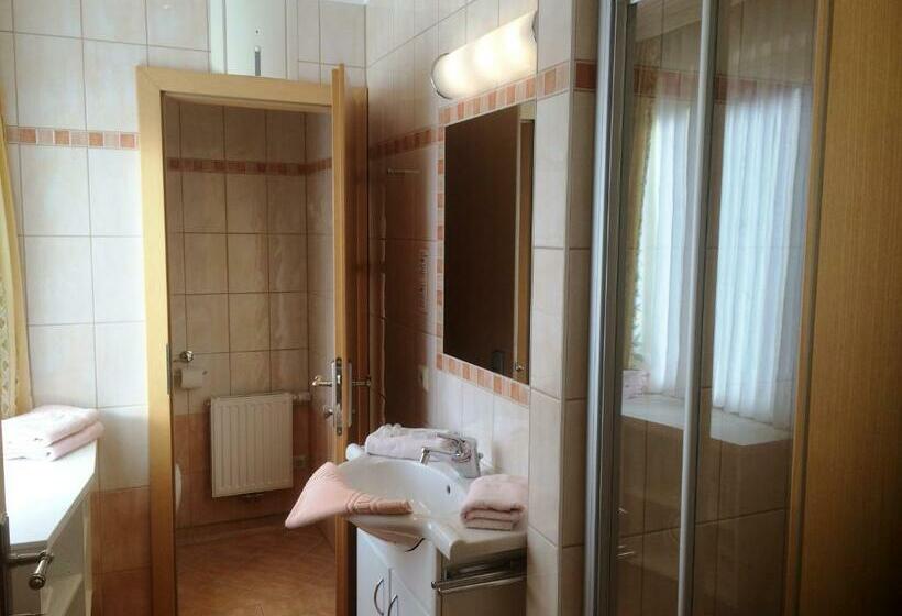 ファミリールーム, Gasthof Zur Gams