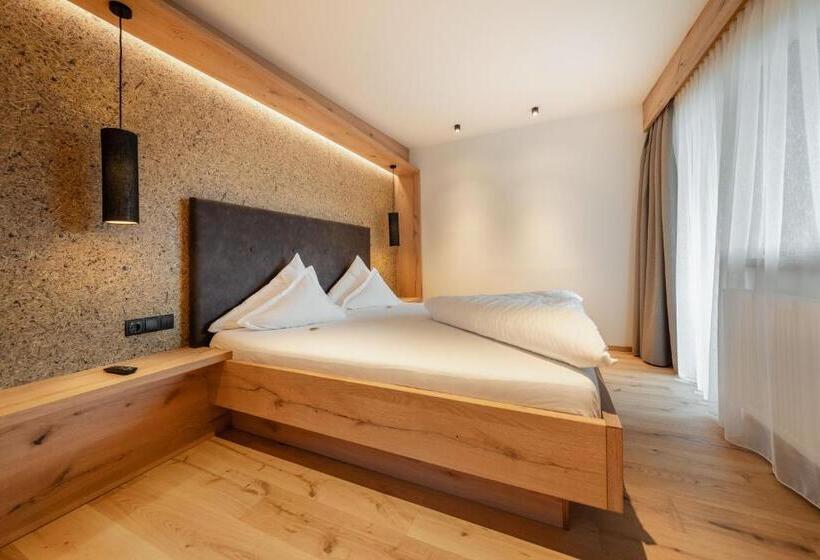 Трехместный Номер Superior, Kräuterhotel Hochzillertal