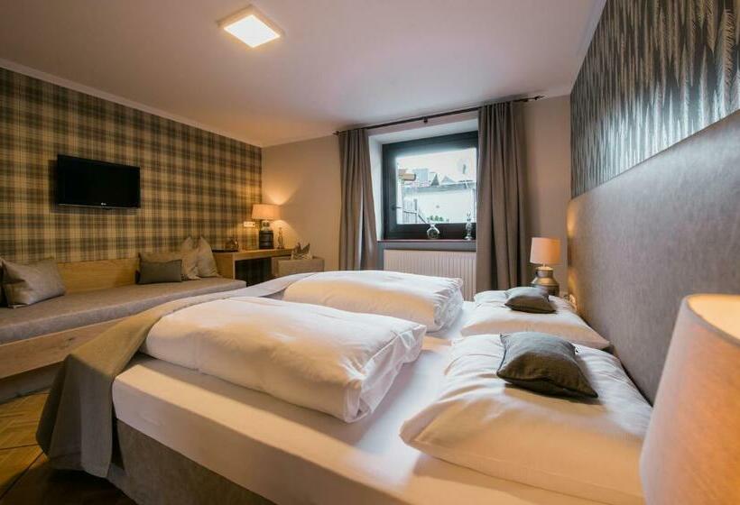 4인용 스탠다드 룸, Gasthof Hotel Hauslwirt