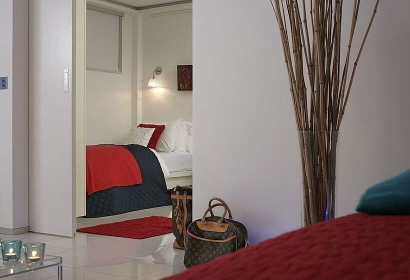 Полулюкс, Maison Bousson Bed & Breakfast
