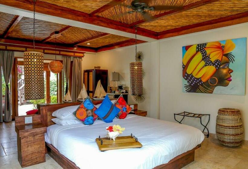 Люкс с Бассейном, Almond Beach Resort At Jaguar Reef