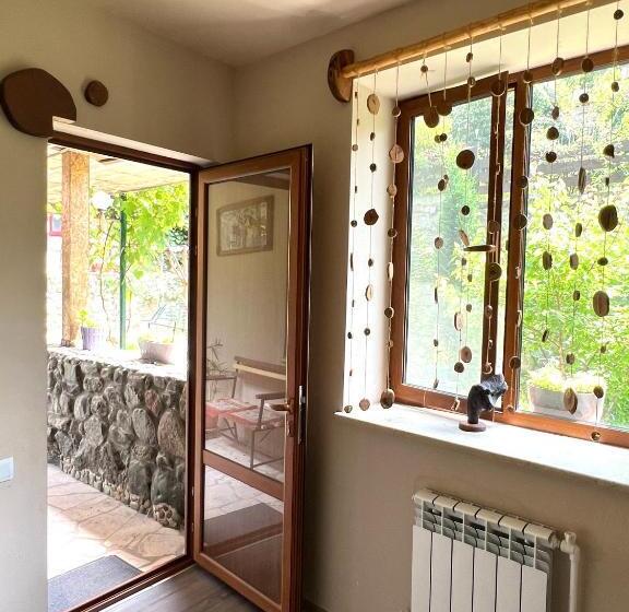 スタンダードルーム, Artsiv Guesthouse