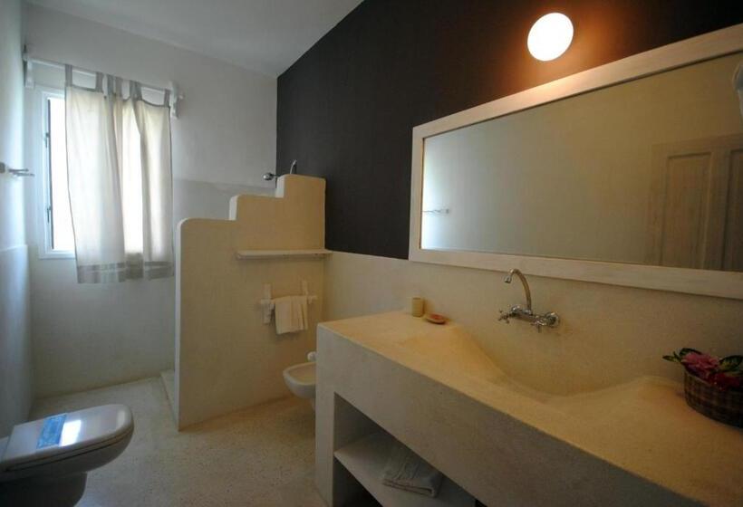 Suite with Balcony, Kola Beach Resort