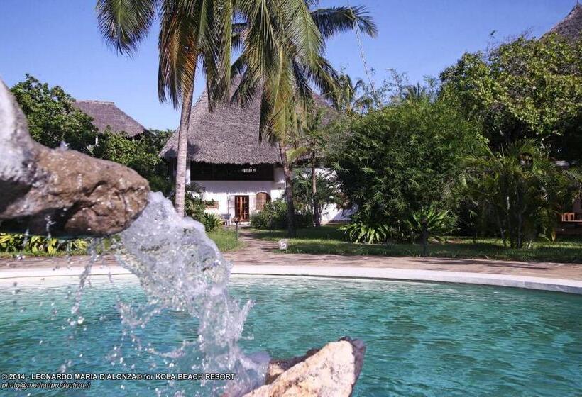 4 Bedroom Villa, Kola Beach Resort