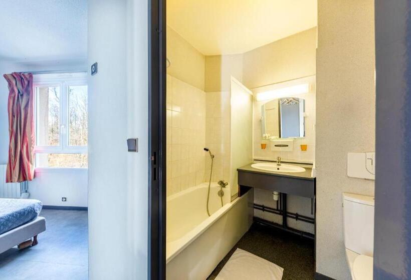 Семейный Номер Superior, Hôtel La Nonette Asterix, Cdg Airport & Paris Centre